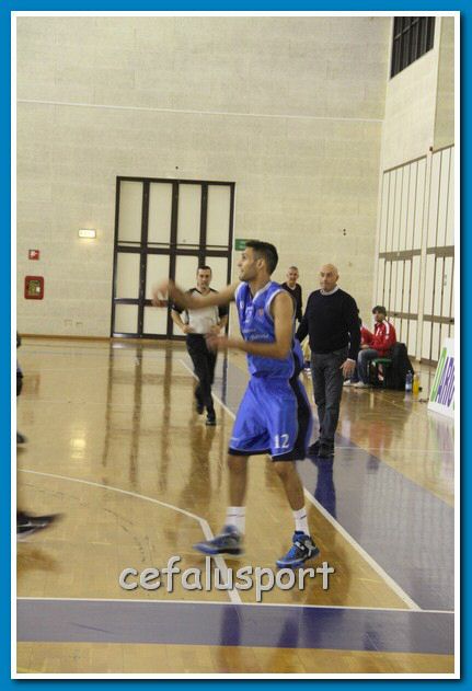 121223 Aquila 185_tn.jpg